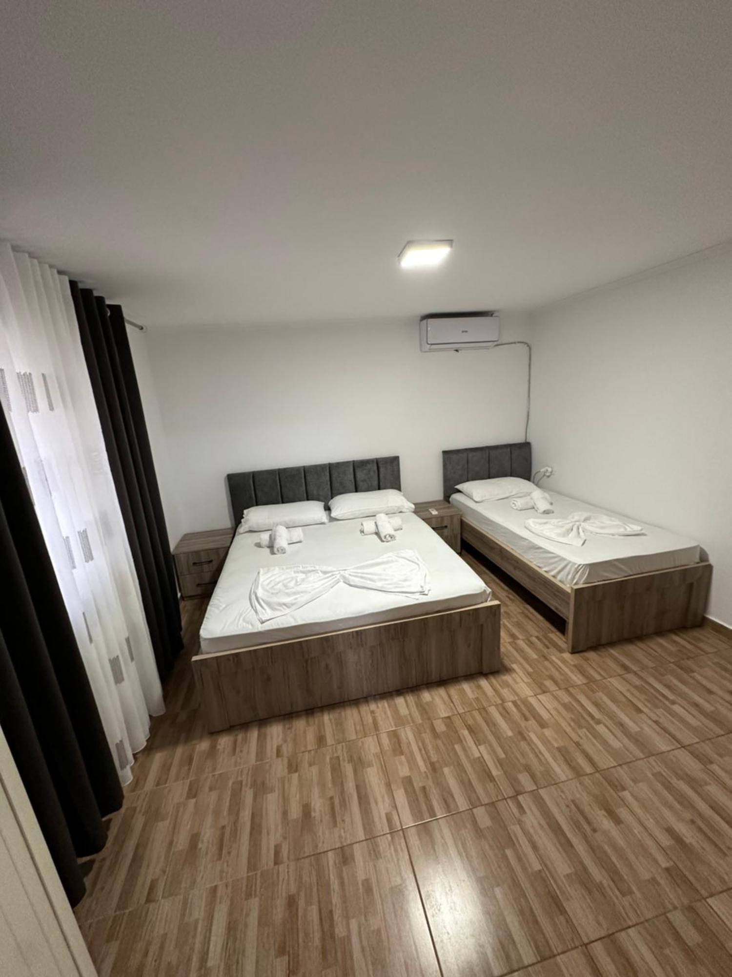 Elby Apartments Berat Exterior foto